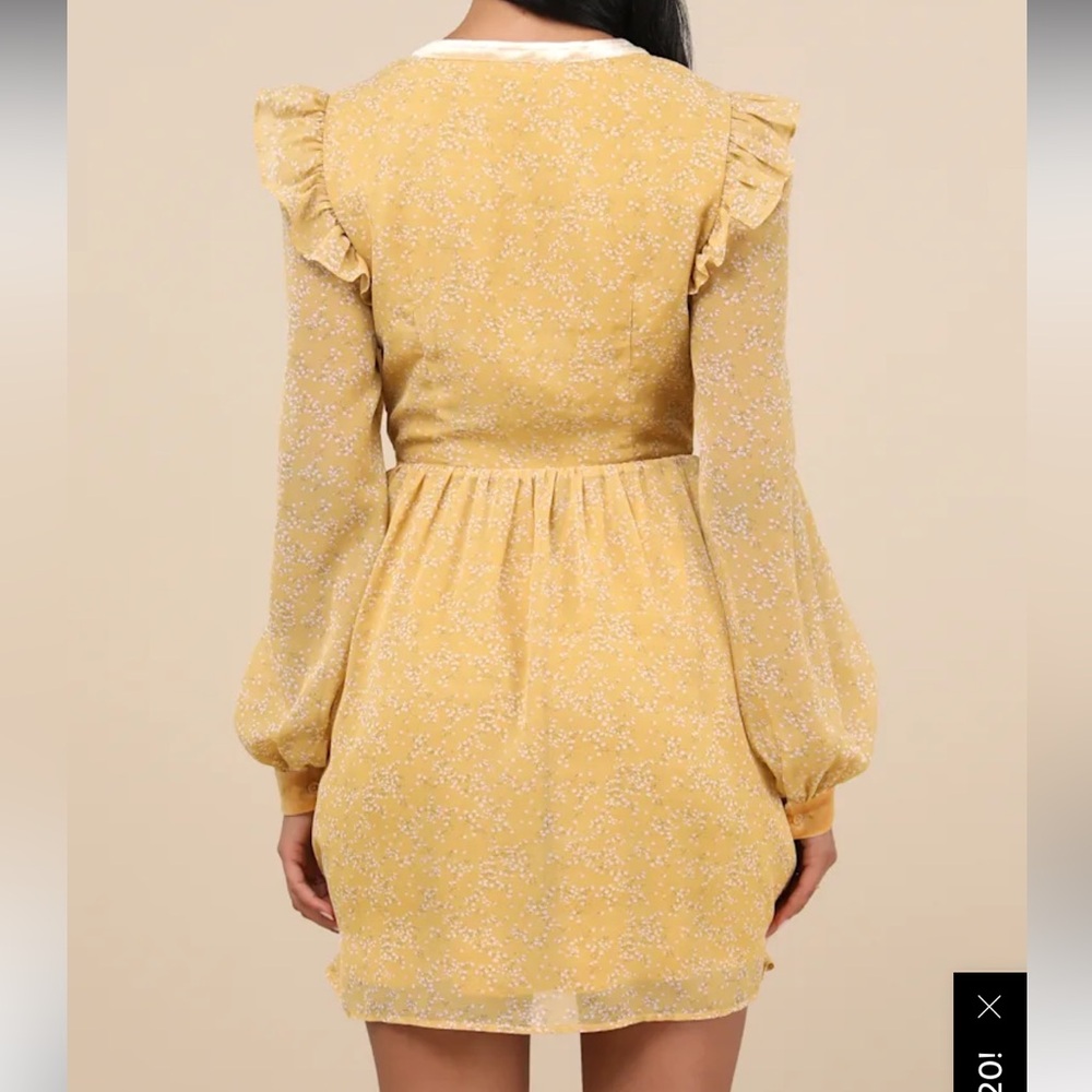 NWT Lulu's 🌻Posh Impression Yellow Floral Print Tie Neck Mini Dress Size medium - Picture 2 of 11